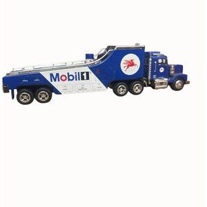 Mobil 1 Mobil‎ 2000 Edition Taylor Trucks Diecast Model